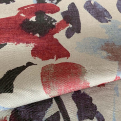 Tessuto Aquarel stampato con sfumature predominanti grigio-viola e rosso 2